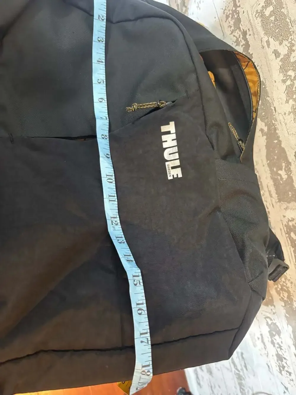 NWOT Thule 20L Notus Laptop/ backpack